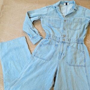 Universal Thread Denim Jumpsuit!